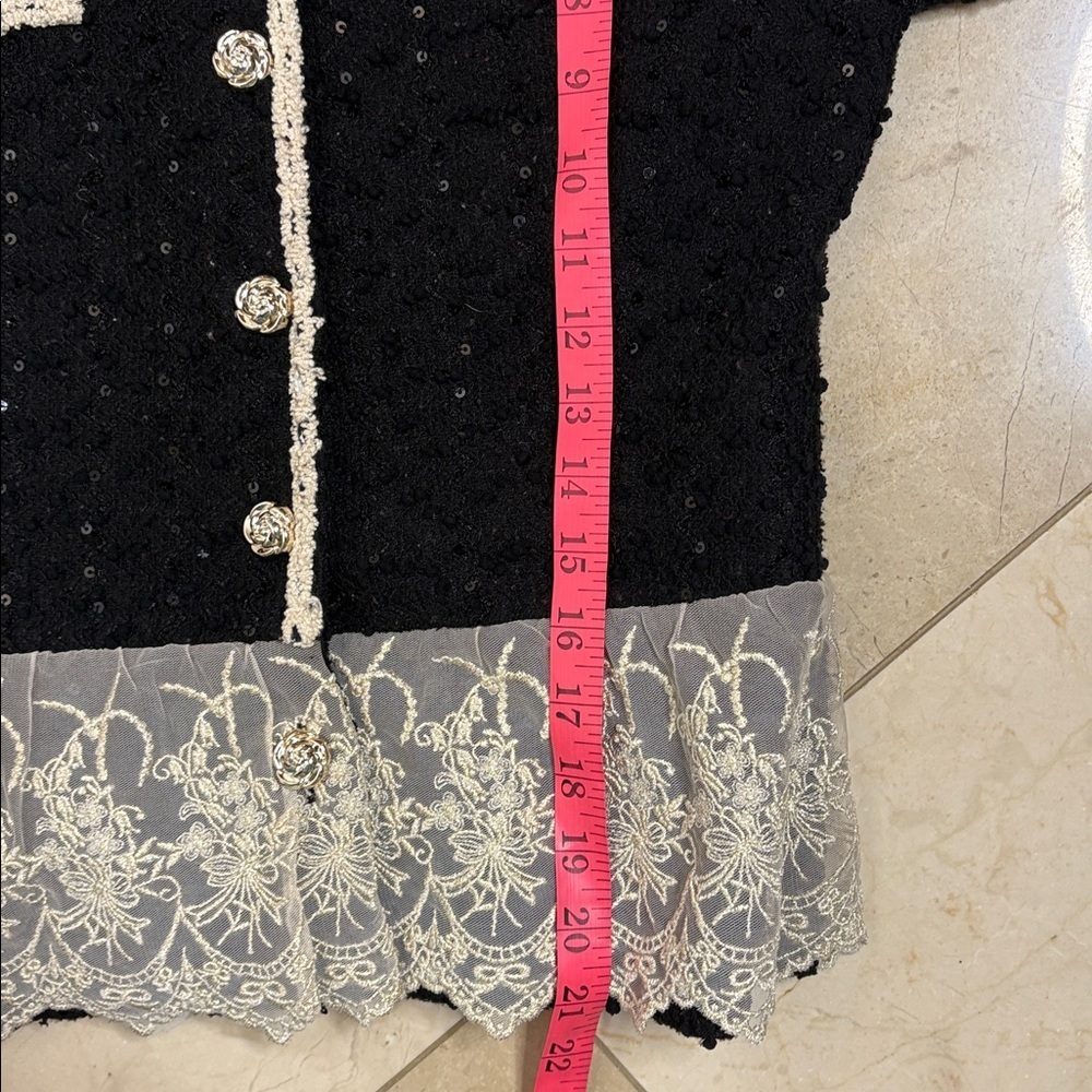 ⭐️ La Suez- Elegant Black Lace Trim Women's blazer- medium - Picture 10 of 11